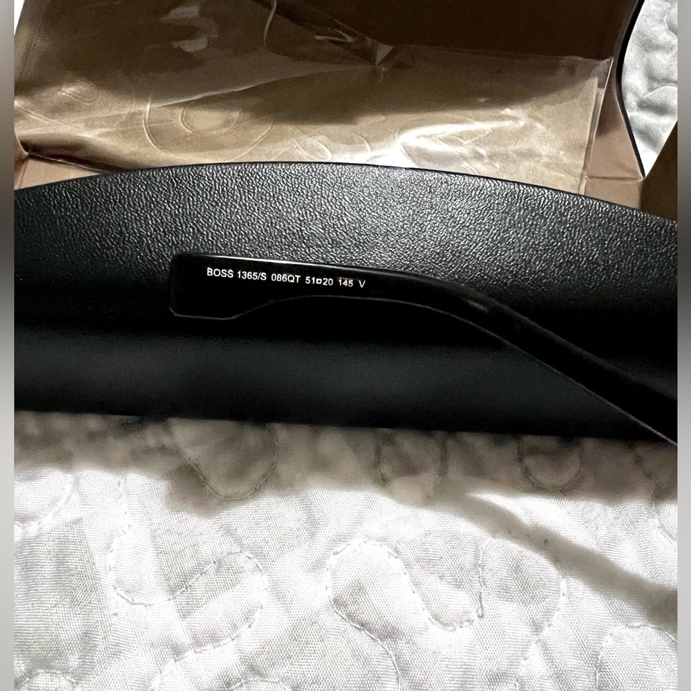 Boss Sunglasses - Picture 3 of 5